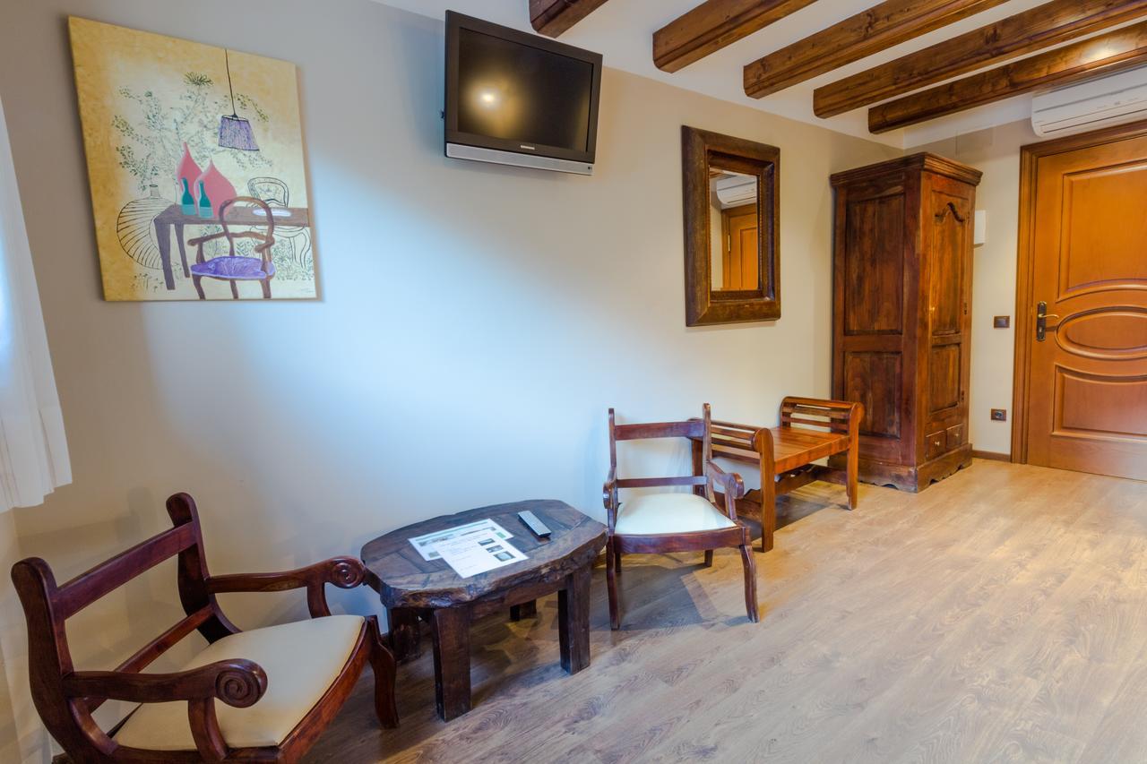Hotel Flor De Neu El Pont de Suert Εξωτερικό φωτογραφία
