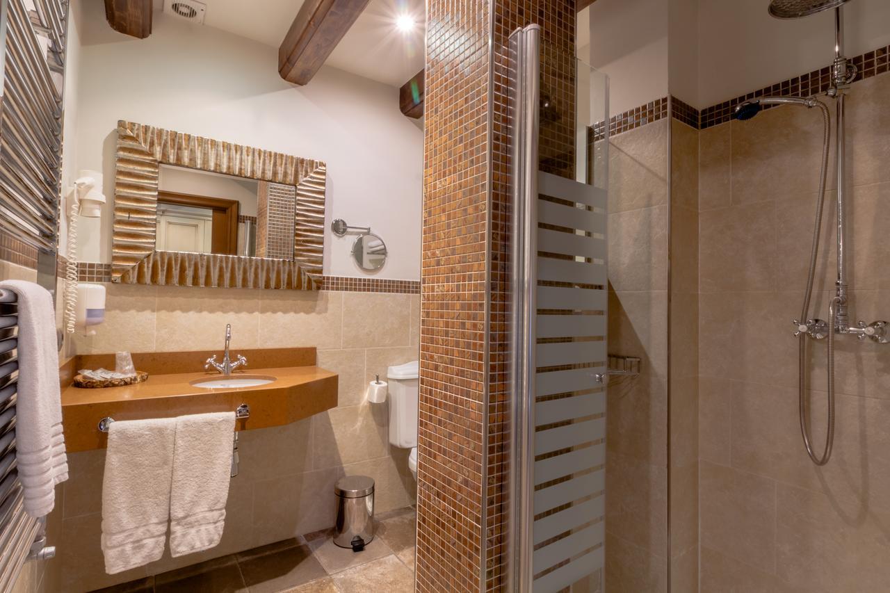 Hotel Flor De Neu El Pont de Suert Εξωτερικό φωτογραφία