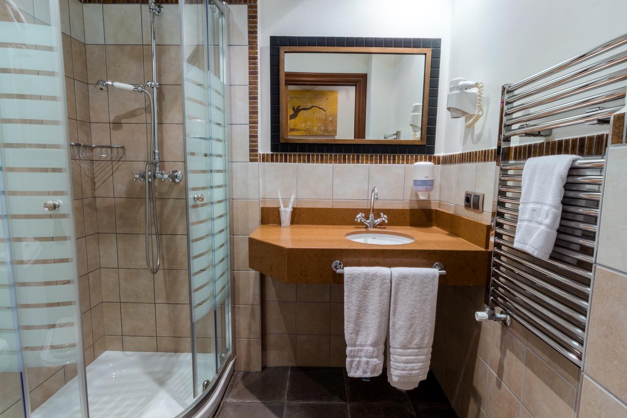 Hotel Flor De Neu El Pont de Suert Εξωτερικό φωτογραφία